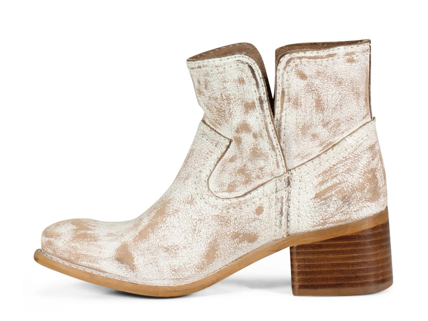 Diba True Walnut Grove boots, white